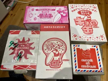 당첨품! 초코볼 완구 캔 5종 + 증정품 일괄로 받아가세요!