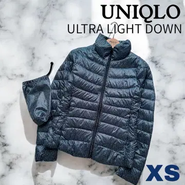 유니클로 울트라 라이트 다운 경량 파우치 포함 네이비 하운드투스