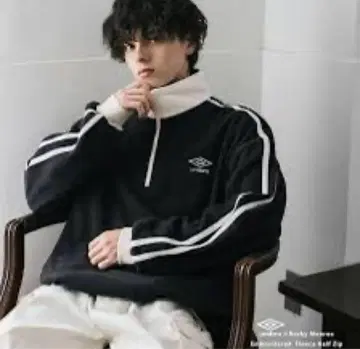 UMBRO 별주 엄브로 플리스 하프 지퍼 긴팔 M