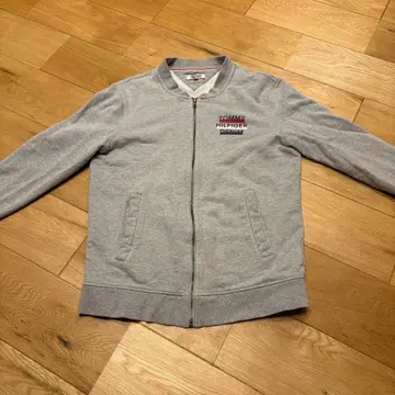 [ 새상품급 ] TOMMY HILFIGER DENIM 그레이 맨투맨 L
