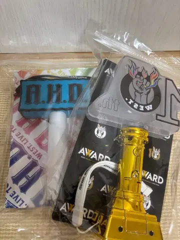 WEST. 응원봉 묶음 판매