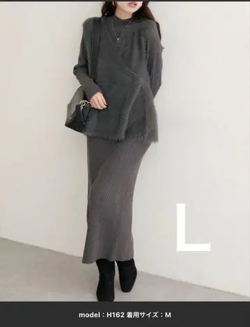 페더 페플럼 베스트 + 리브 타이트 원피스 SET