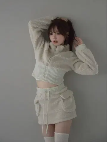 플러피 집업 재킷 아이보리