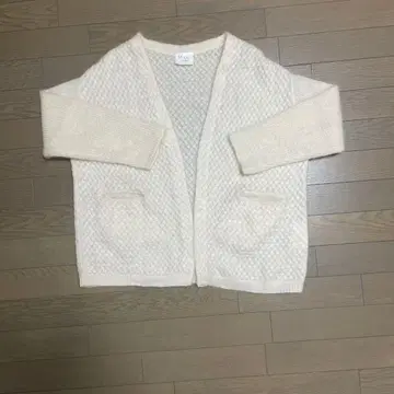 Yuni 아이보리 가디건