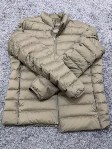 유니클로 울트라 라이트 다운