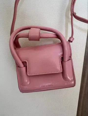 FIND KAPOOR 파인드카푸어