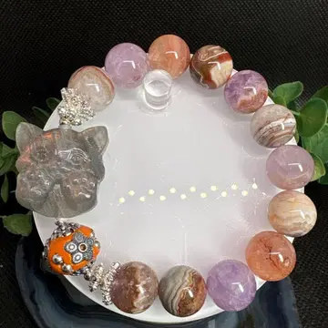 래브라도 라이트 고양이 자수정과 멕시코 마노 공생 인도네시아 비즈