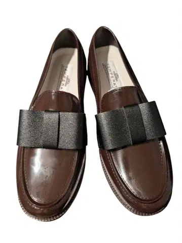 템퍼레이트 브라운 리본 포함 로퍼 우천 겸용 사이즈 40 24.5cm