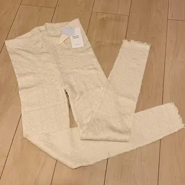 GELATO PIQUE 스패츠 아이보리 레깅스 택 포함 미사용 새상품