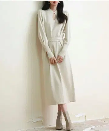 베이지 롱 니트 원피스 허리 리본 포함