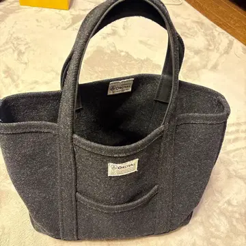 ORCIVAL 다크 그레이 펠트 토트백
