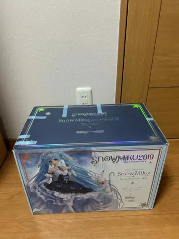 유키 미쿠 2019 스노우 프린세스 버전 피규어