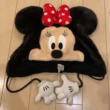 미니 마우스 귀 달린 퍼 모자 1개