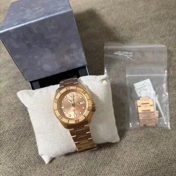 세이코 다이버 워치 골드