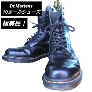컨디션 최상 닥터마틴 10홀 신발 1490 UK7 블랙