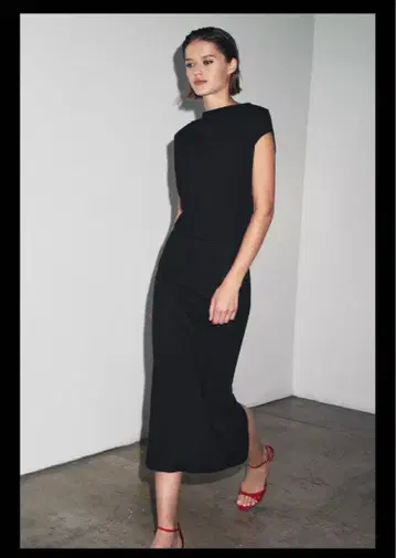 ZARA 드레이프 롱 원피스