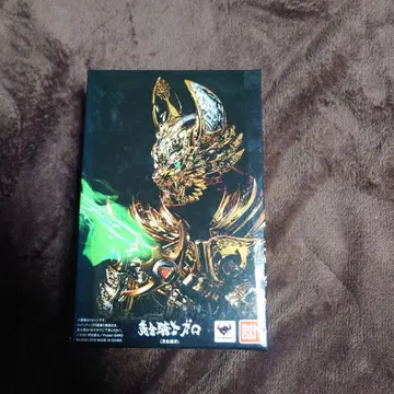 S.H.Figuarts 진면목 황금기사 가로 (사에지마 코우가)