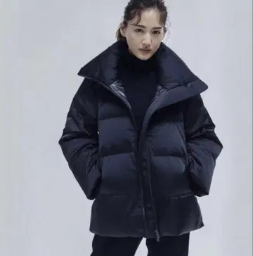 유니클로 + j 질 샌더 다운 볼륨 자켓 네이비 M