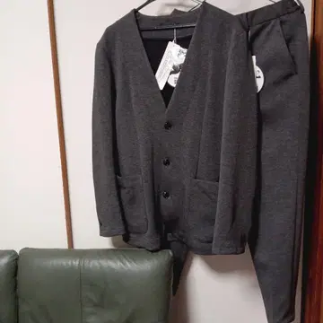 아오키 파자마 수트