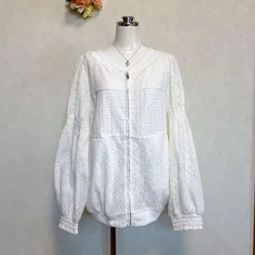 [새상품급] 오샤레 워커 somari 소말리 럭셔리 레이스 블루종 화이트