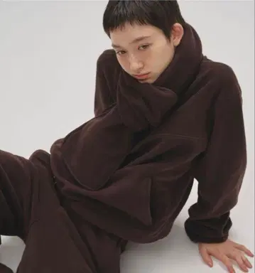 todayful 하프집 플리스 풀오버 다크 브라운