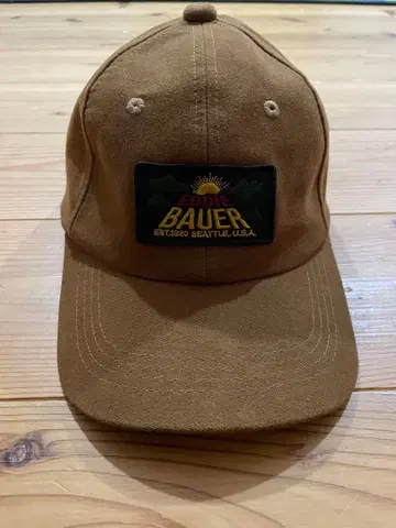 에디 바우어 캡