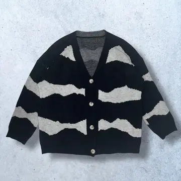 스트라이프 니트 가디건 V넥 모드 캐주얼