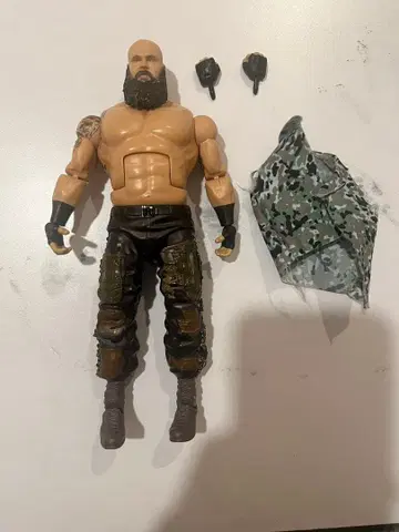 WWE: 브론 스트로맨 피규어
