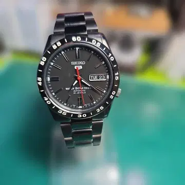 SEIKO5 스포츠 검은 번개 자동 태엽 뒷면 커버 스켈레톤