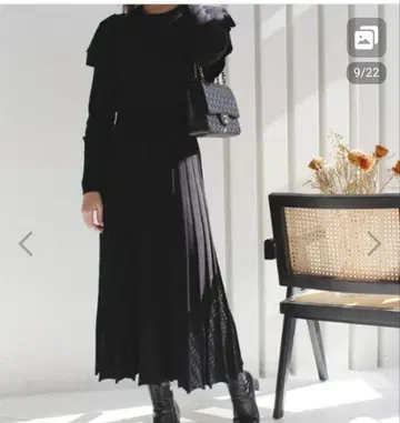 숄더 프릴 니트 원피스