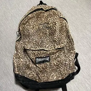 THRASHER 레오파드 무늬 백팩
