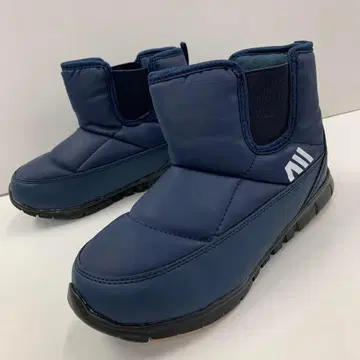 새상품 L 사이즈 여성용 발수 방한 속기모 숏부츠 592 네이비 컬러