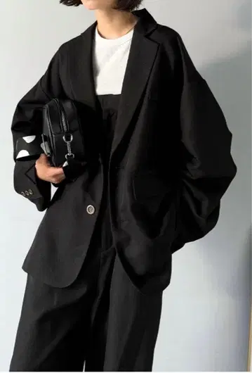 소매 턱 오버 사이즈 자켓