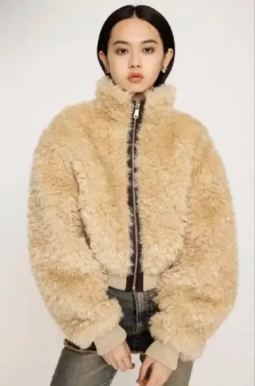 SLY CURLY BOA CROP 블루종