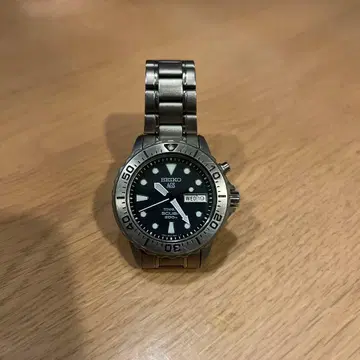 SEIKO 티타늄 손목시계 다이버 워치 ags 방수