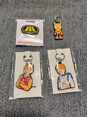 메가신노스케 키링 핀배지