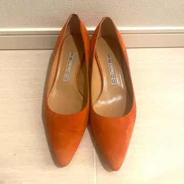 펠리코 PELLICO 펌프스 37