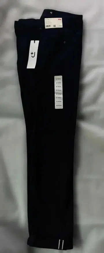 [ 미사용 택 포함 ] 유니클로 +J 슬림핏 스트레이트 청바지 허리 34