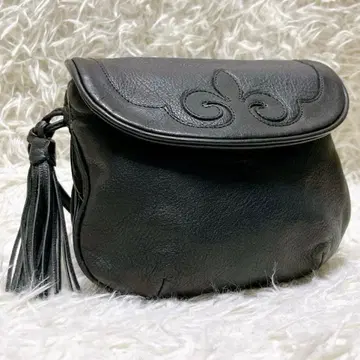 IBIZA 숄더백 미니 백합 태슬 참 포함 가죽 블랙