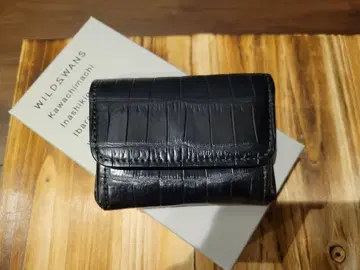 WILDSWANS 아서 악어