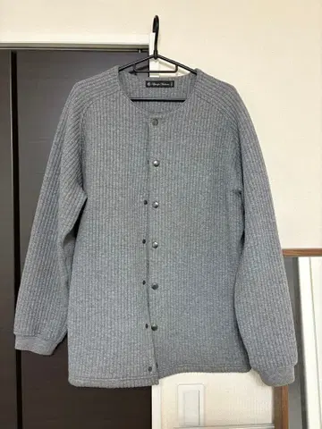 Upscape Audience 노카라 스냅 자켓 그레이