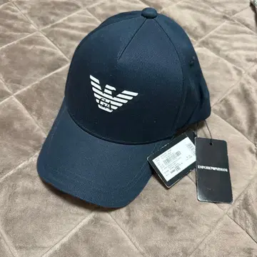 엠포리오 아르마니 네이비 야구 모자
