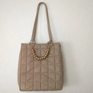 [새상품급] ZARA 자라 퀼팅 토트백 베이지 골드 체인 럭셔리 숄더