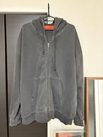 G.M.S. Beams Heart 그레이 빈티지 가공 후드 부착 후드티