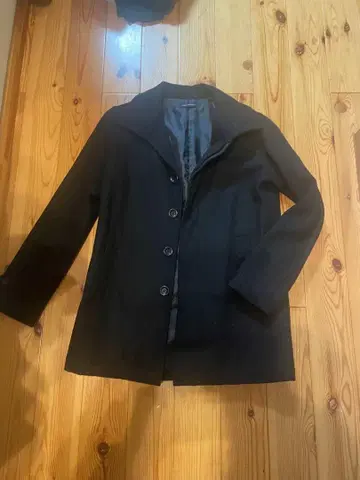 URBAN RESEARCH 블랙 후드 부착 트렌치코트