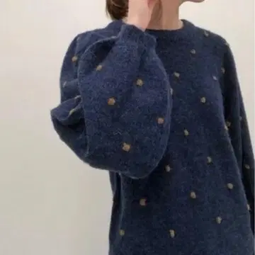 [ 새상품급 ] 이에나 수입 니트 벌룬 슬리브 스웨터