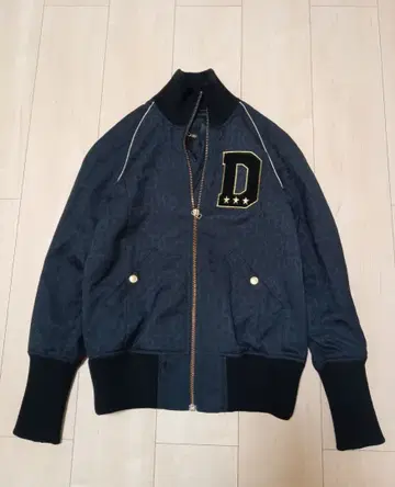 드레스캠프 스타디움 자켓 블루종 로고 와펜 골드 버튼 블랙