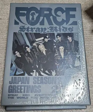 Stray Kids SEASON'S GREETINGS