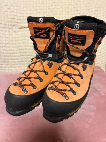 SCARPA 몽블랑