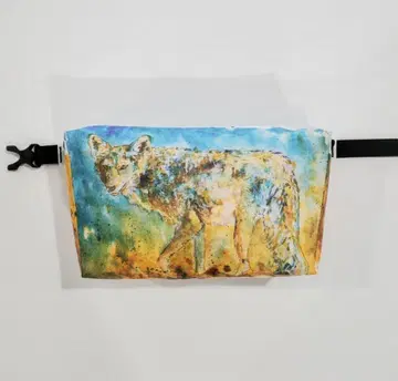 High Tail Designs 하이테일디자인즈 패니팩 초원 늑대